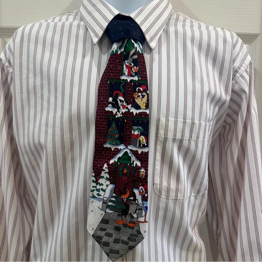 Looney Tunes Festive Bugs Bunny Christmas Holiday Tie